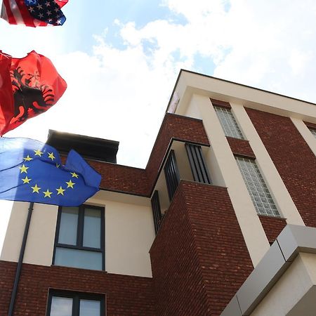 Hotel Admiral Prizren Esterno foto