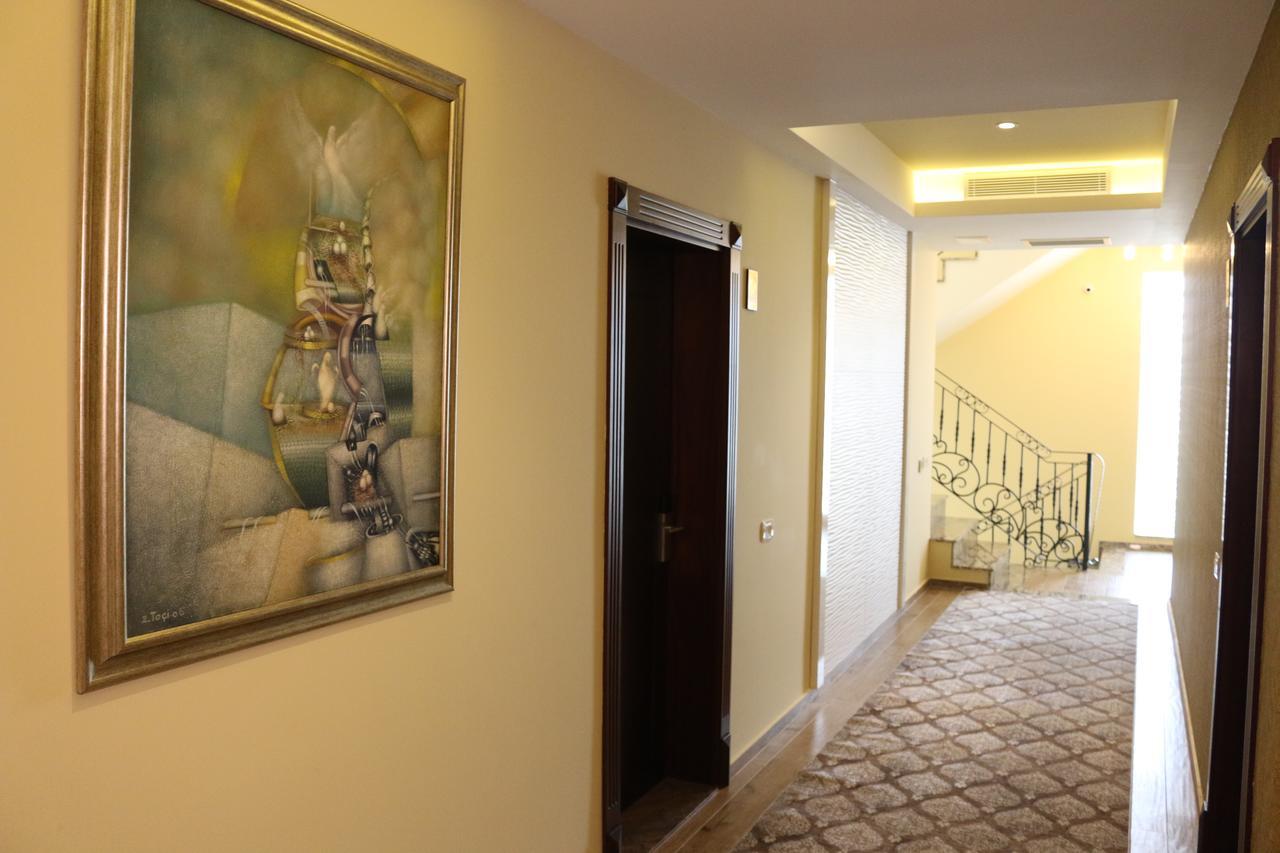 Hotel Admiral Prizren Esterno foto